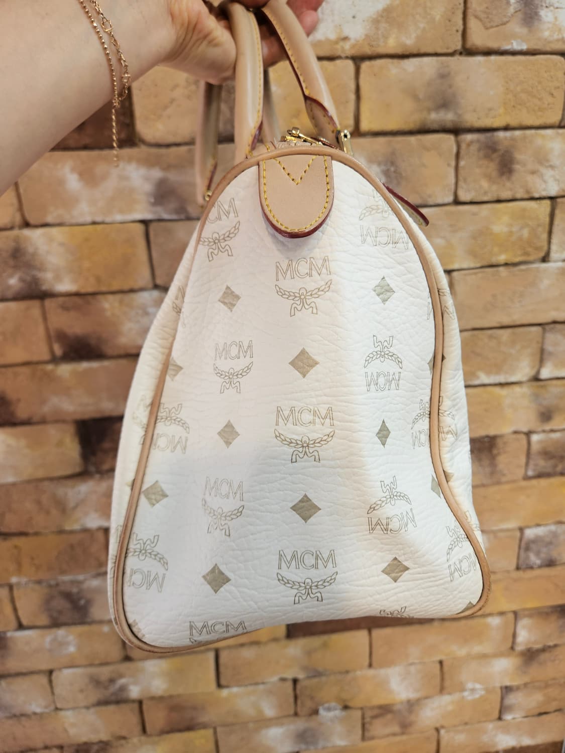 mcm 화이트 보스턴백 상품이미지3