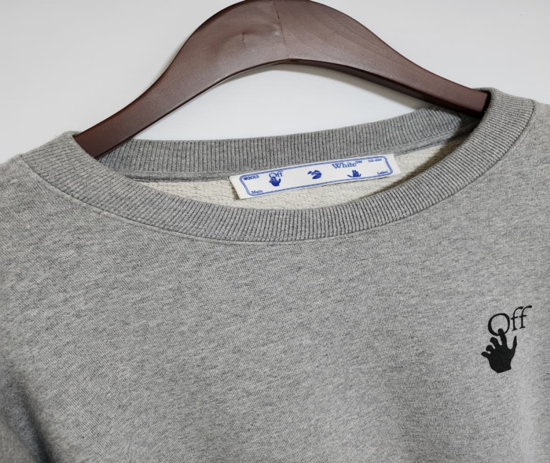 [M] 오프화이트 디그레이드 남성 맨투맨 OMBA025F21FLE006 상품이미지4