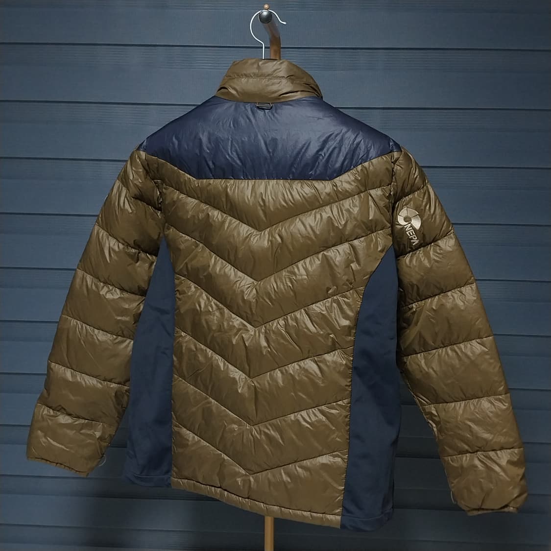 105 ) 네파 남성 스트레칭 오리털 경량패딩 상품이미지5