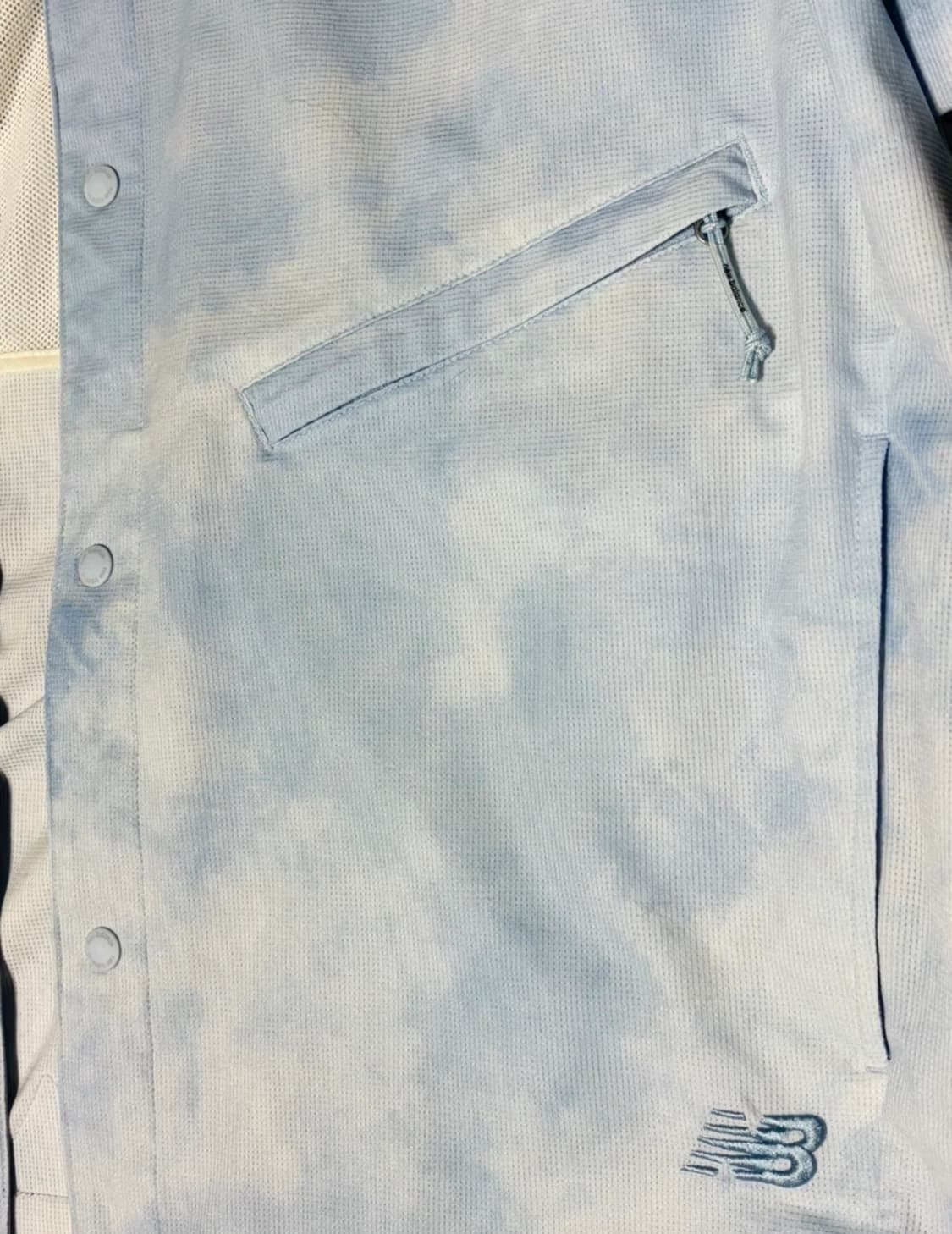 뉴발란스 경량 스트레치 우븐 셔츠 상품이미지3