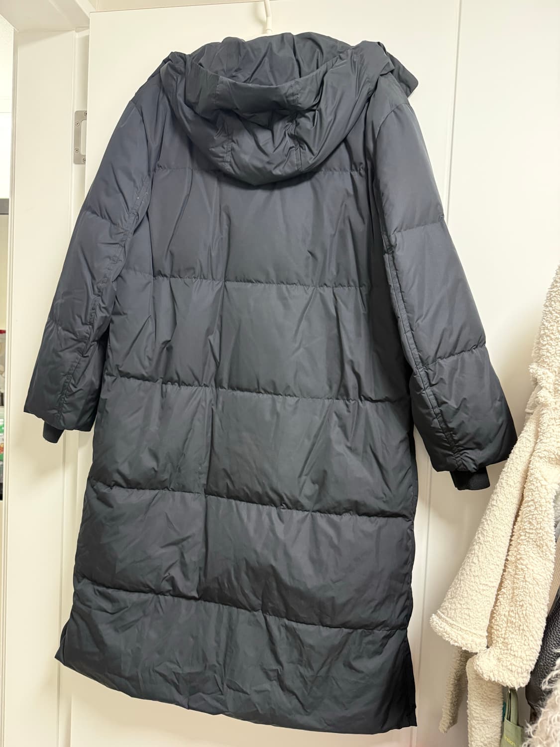 COS 롱패딩 블랙 XS 상품이미지3