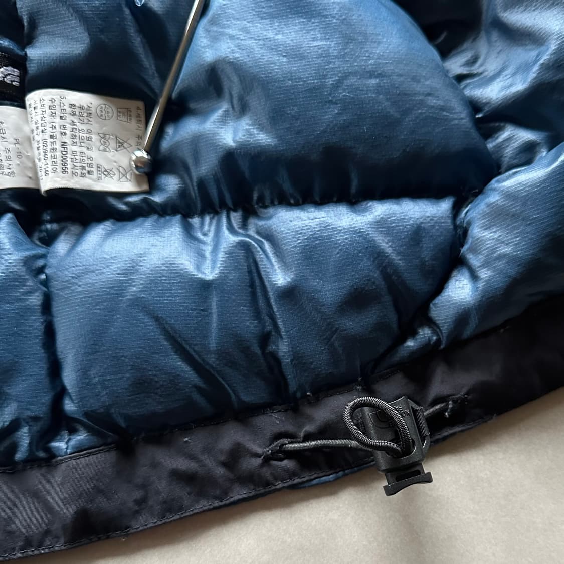 [M-L]노스페이스 아콘카구아 써밋 경량 패딩 상품이미지7