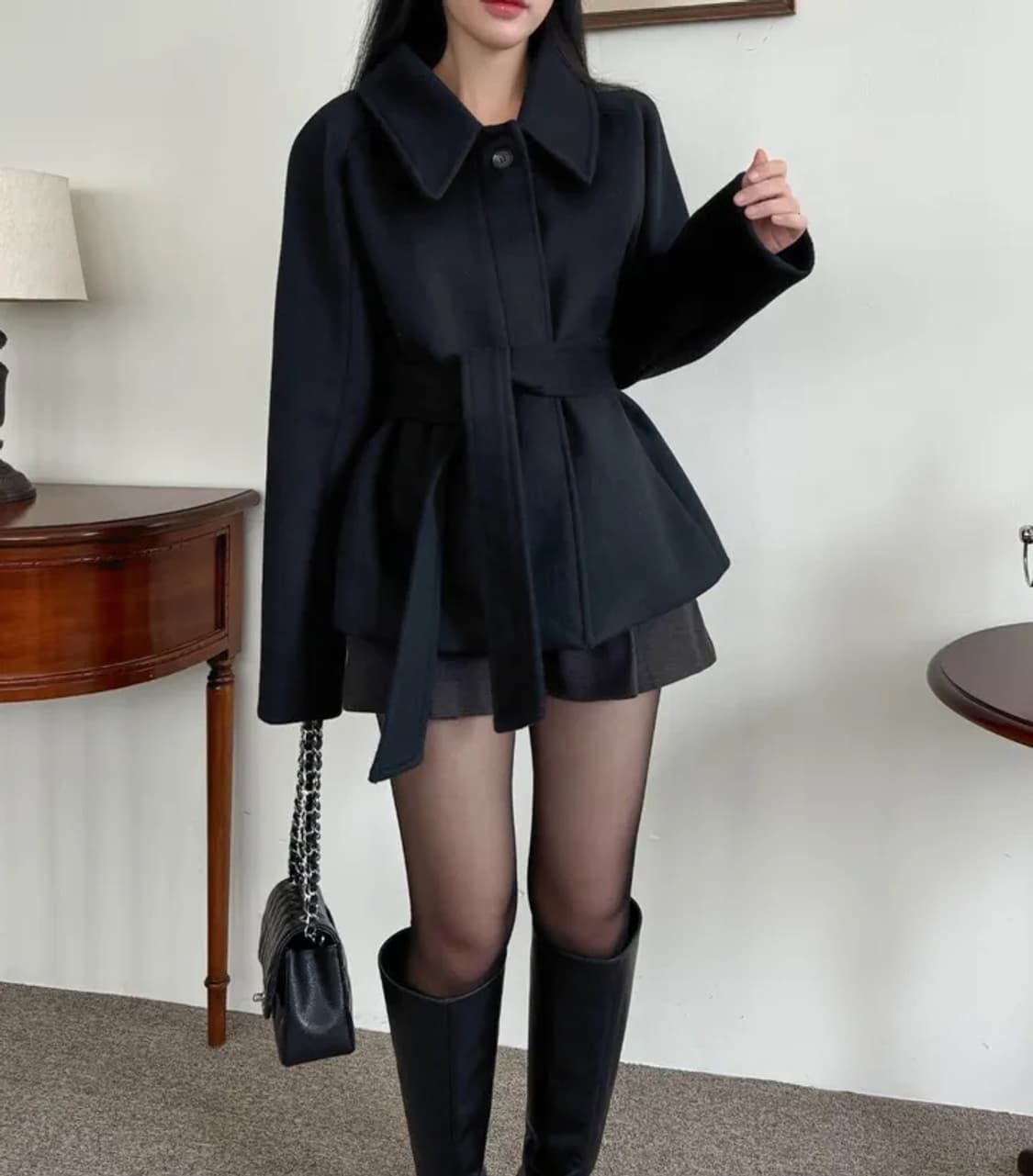 벨제이드 울70% 페티스 울 숏 코트 (블랙) 하객룩 상품이미지1