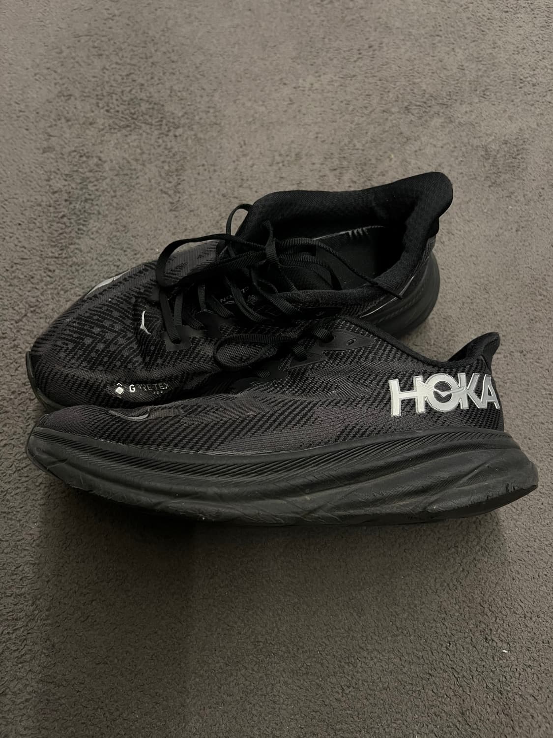 호카 클리프톤 9 GTX 처분  상품이미지1