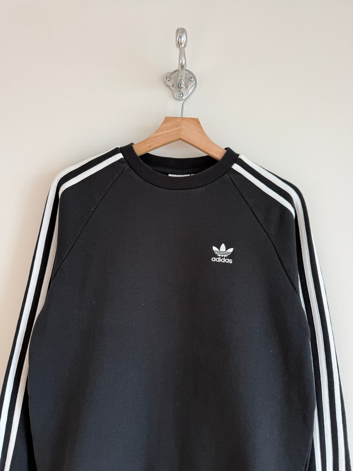 아디다스(adidas) 맨투맨 상품이미지2