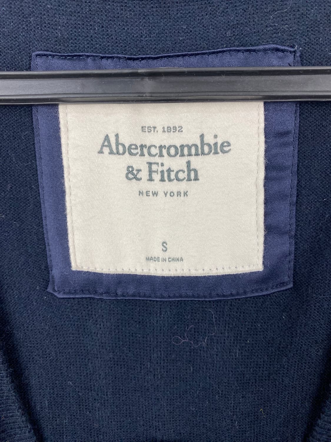 아베크롬비 네이비 포켓 포인트 가디건 S 상품이미지5