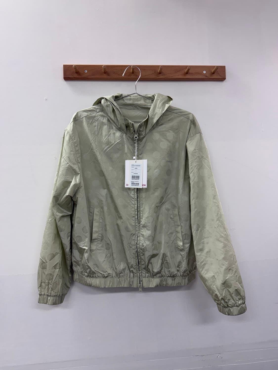 Ames 아메스 도트 바람막이 자켓 상품이미지1