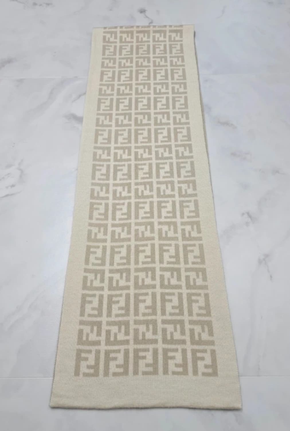 정품 펜디 FF 로고 울 머플러 아이보리 상품이미지8