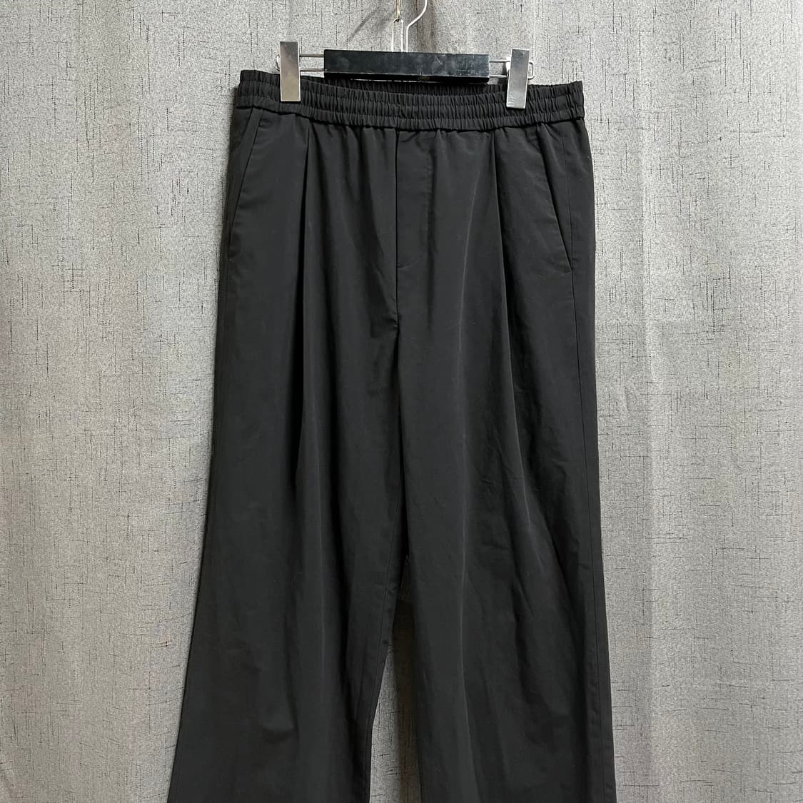 무신사 스탠다드 와이드 핏 밴딩 슬랙스 (30사이즈) 상품이미지2