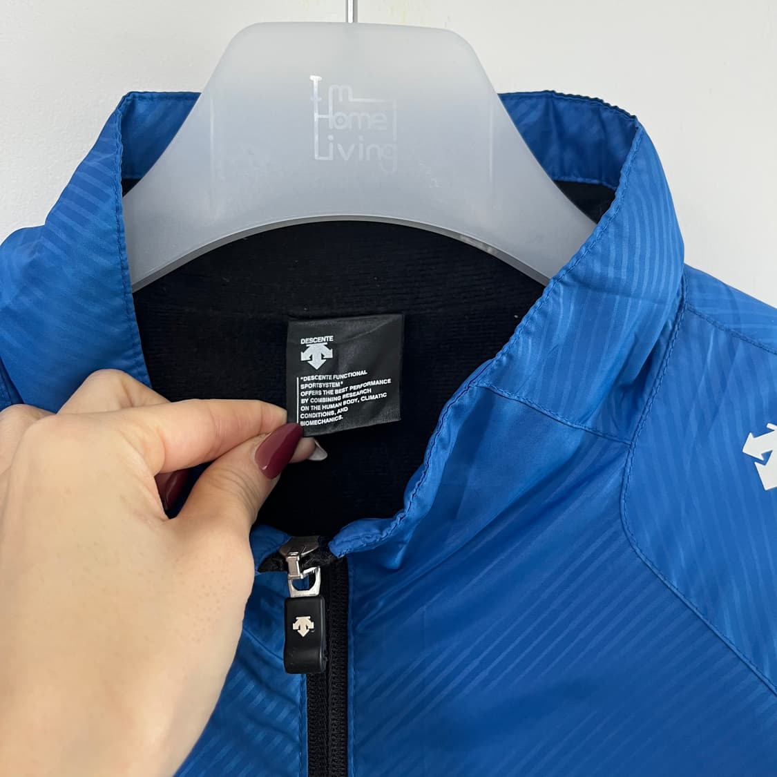 데상트 무브 스포츠 블루 바람막이 자켓 상품이미지5