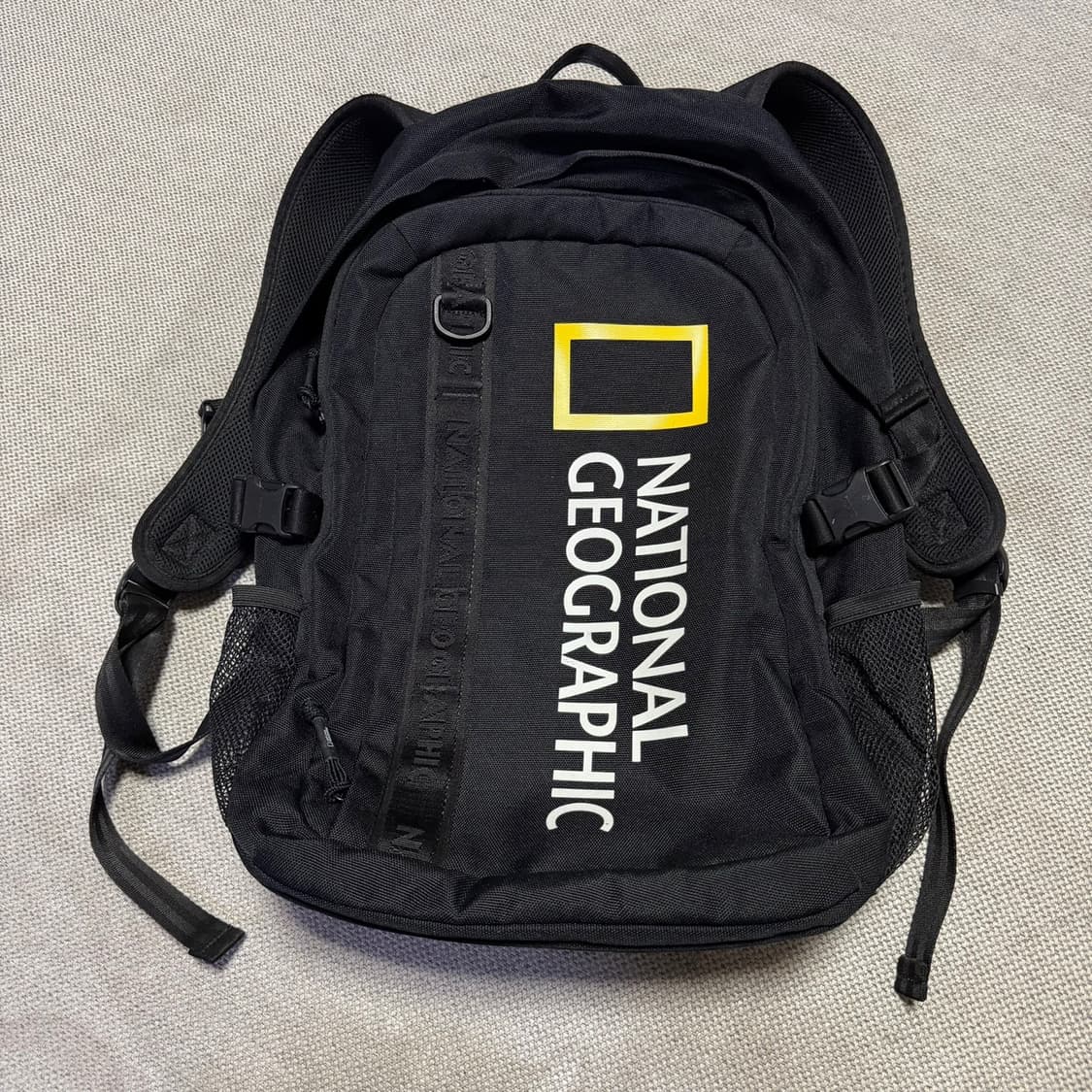 내셔널지오그래픽 빅로고 베이직 백팩 상품이미지1