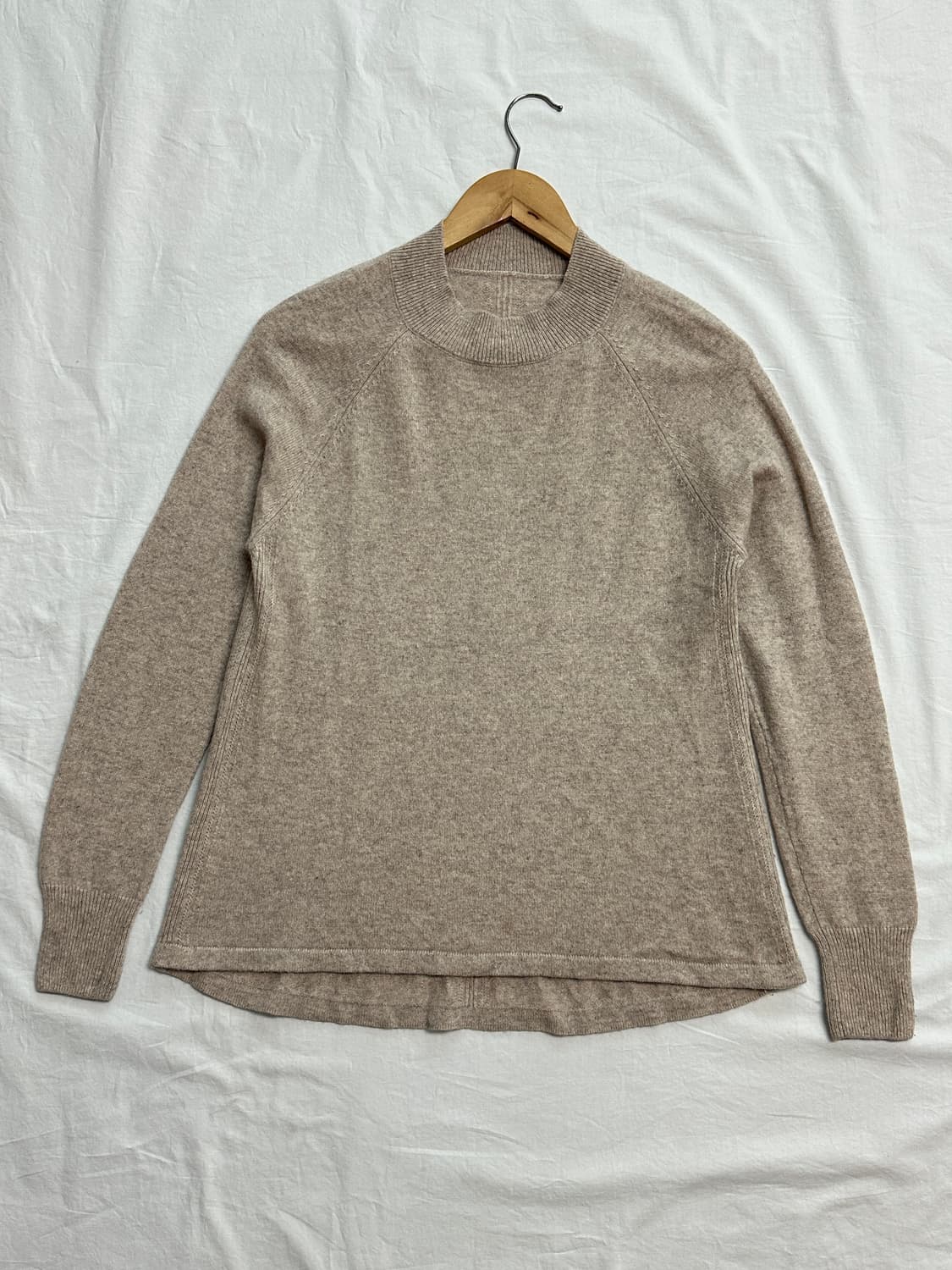 모그(MOGG) 캐시미어100% 여성니트 상품이미지1