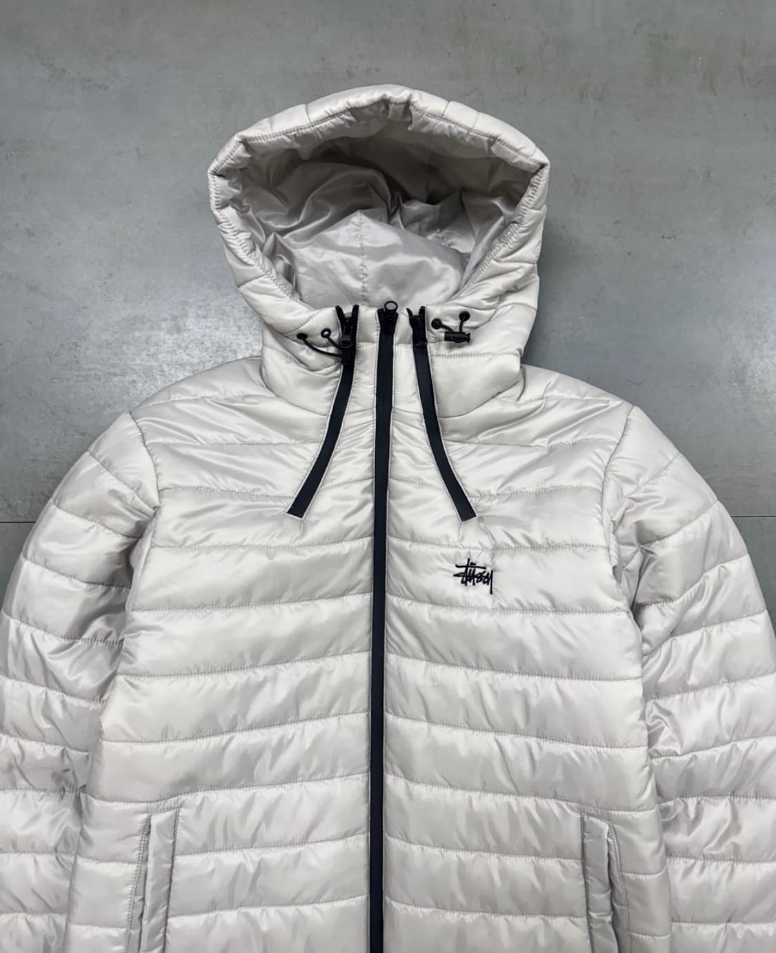 스투시 경량패딩  상품이미지3