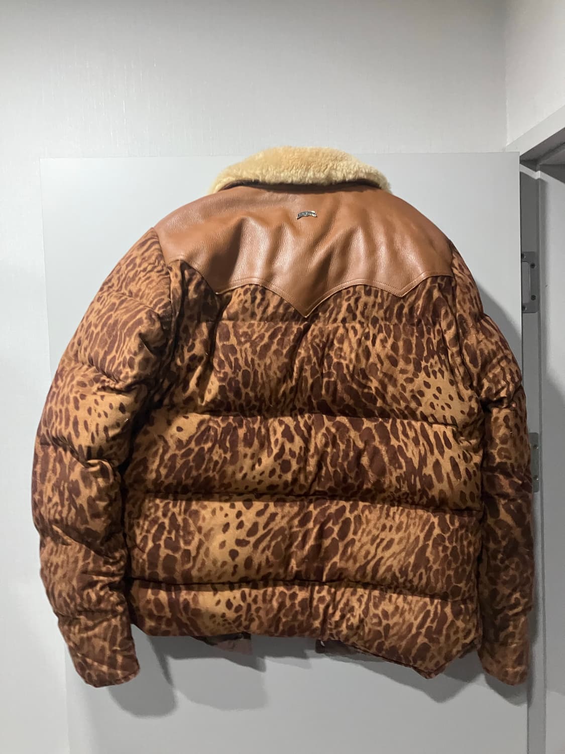 누드본즈 레오파드 패딩 상품이미지5