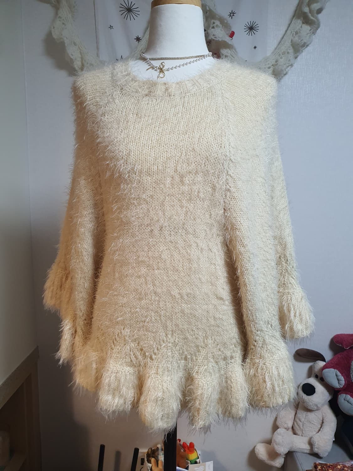 [모리걸] 아이보리 털실 니트 루즈핏 케이프 달천 사와코 상품이미지5