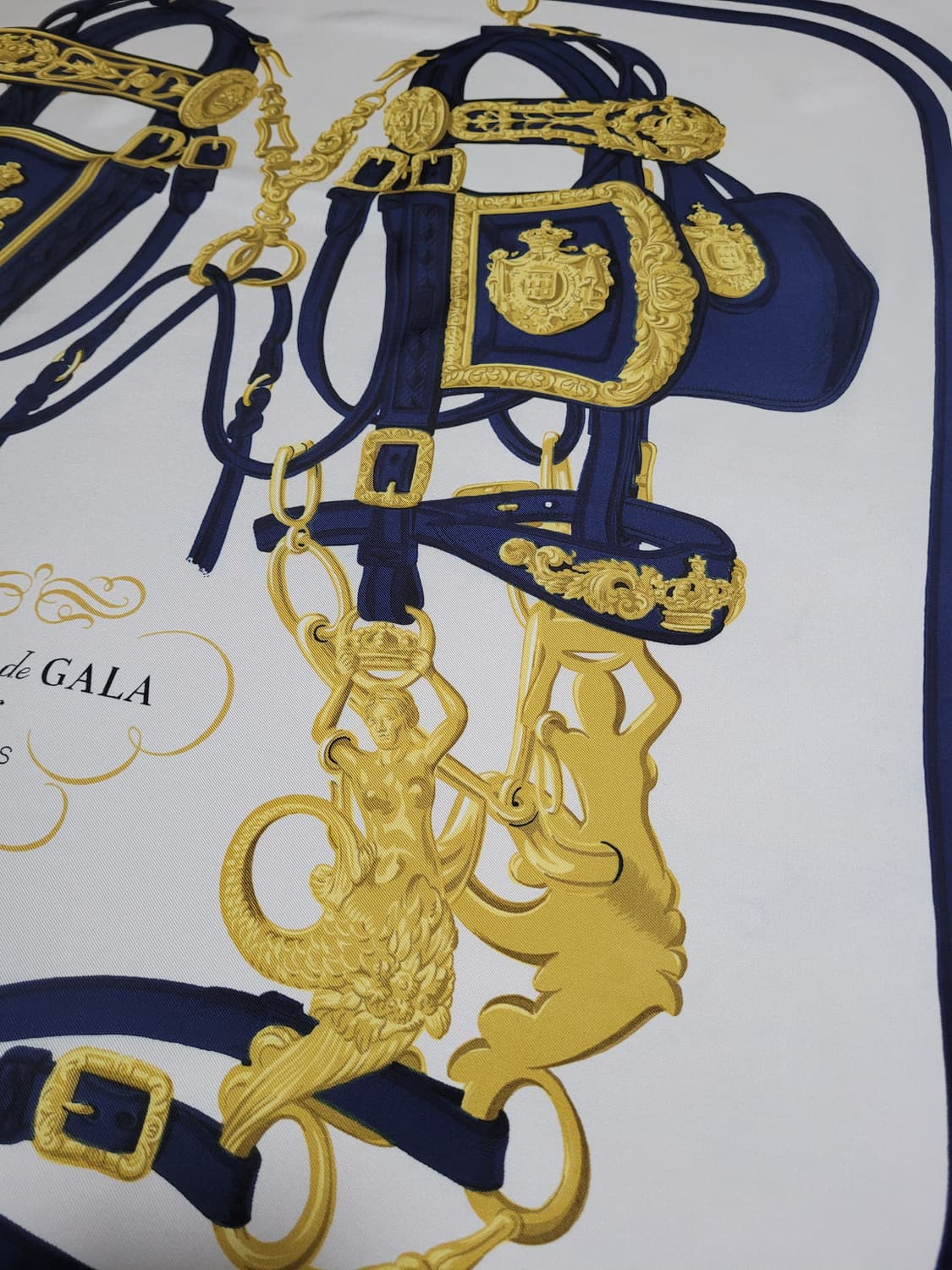 정품 에르메스 까레 실크 스카프 상품이미지4