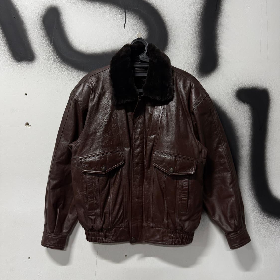 VTG 빈티지 카우하이드 100% 소가죽 퍼 카라 탈부착 A2 봄버 자켓 상품이미지1