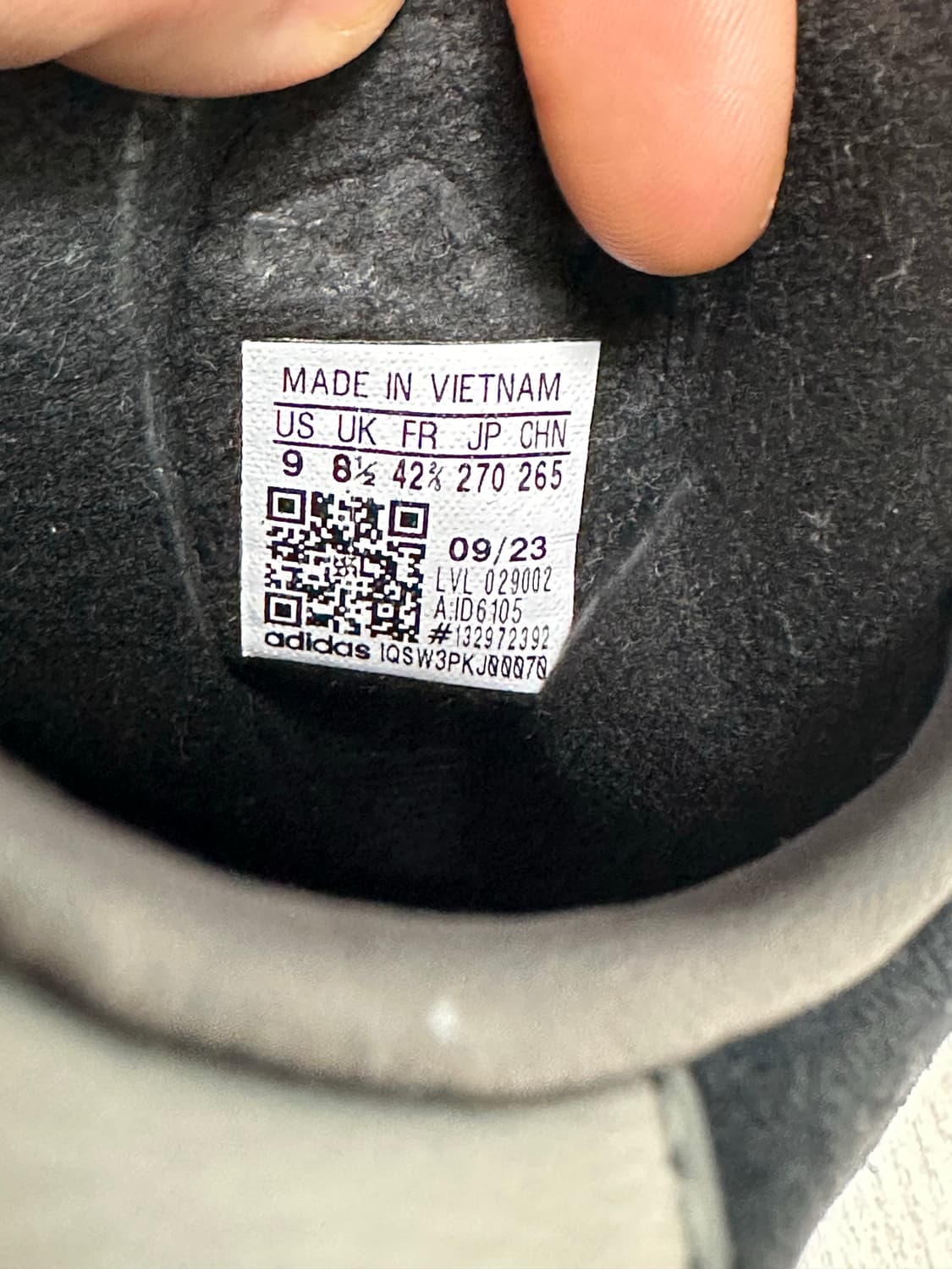 아디다스 가젤 코어 블랙/골드 메탈릭 (id6105) 270사이즈 상품이미지4