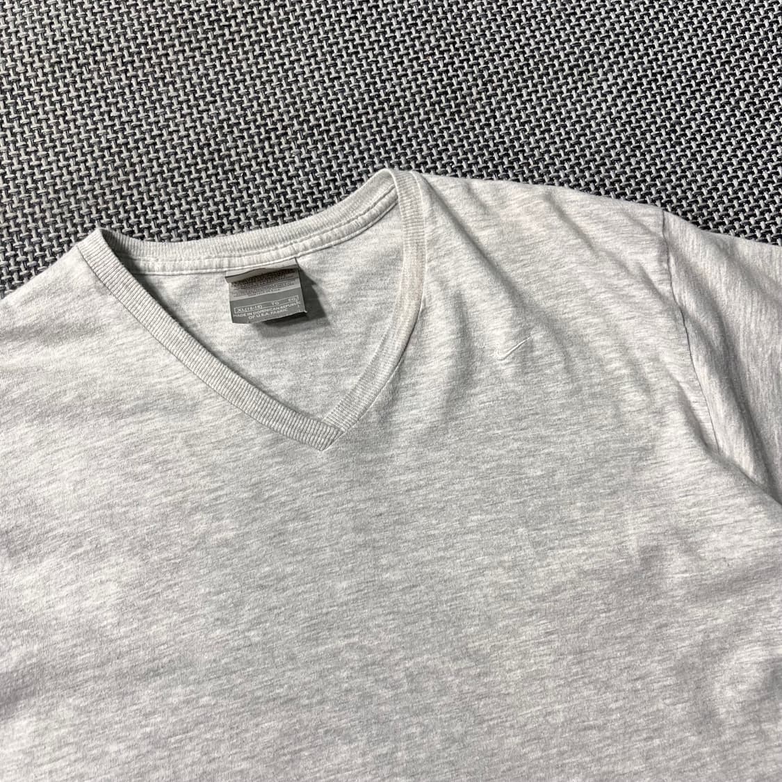 old-8744 나이키 그레이 반팔티(XL) 상품이미지2