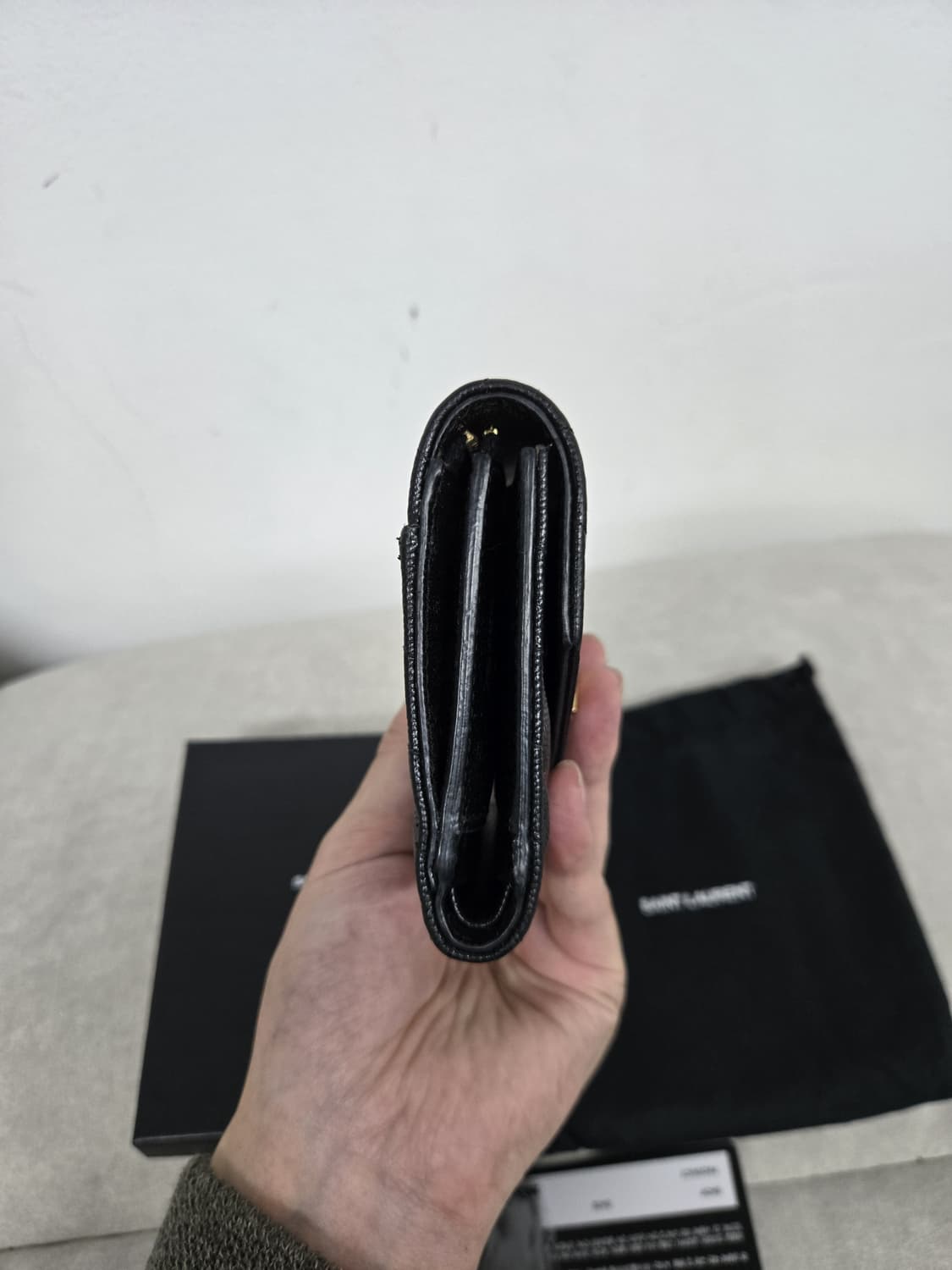 [보증서 정품]입생로랑 엔벨로프 삼단지갑 상품이미지3