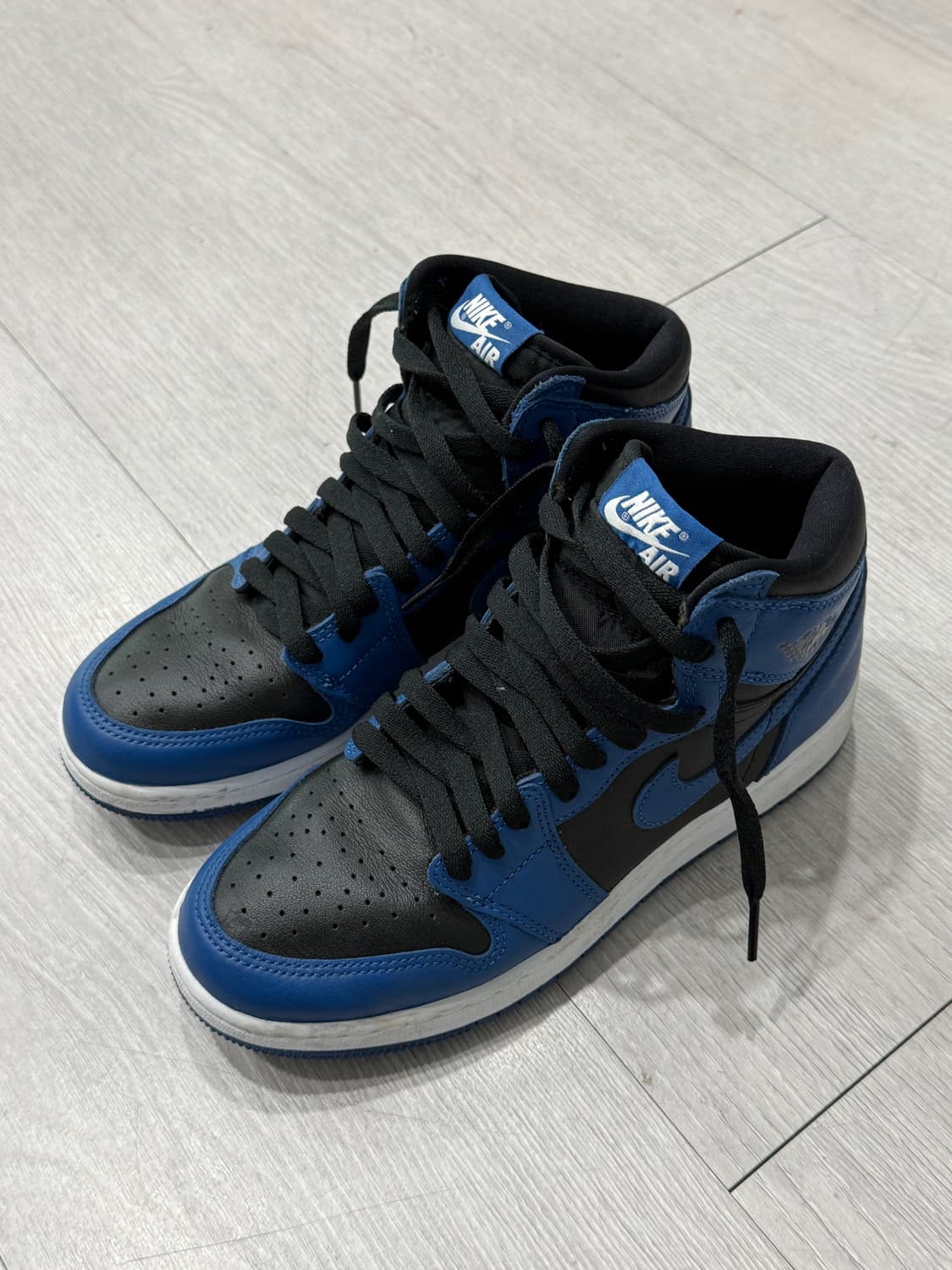 나이키 조던1 하이 로얄블루 240 상품이미지1