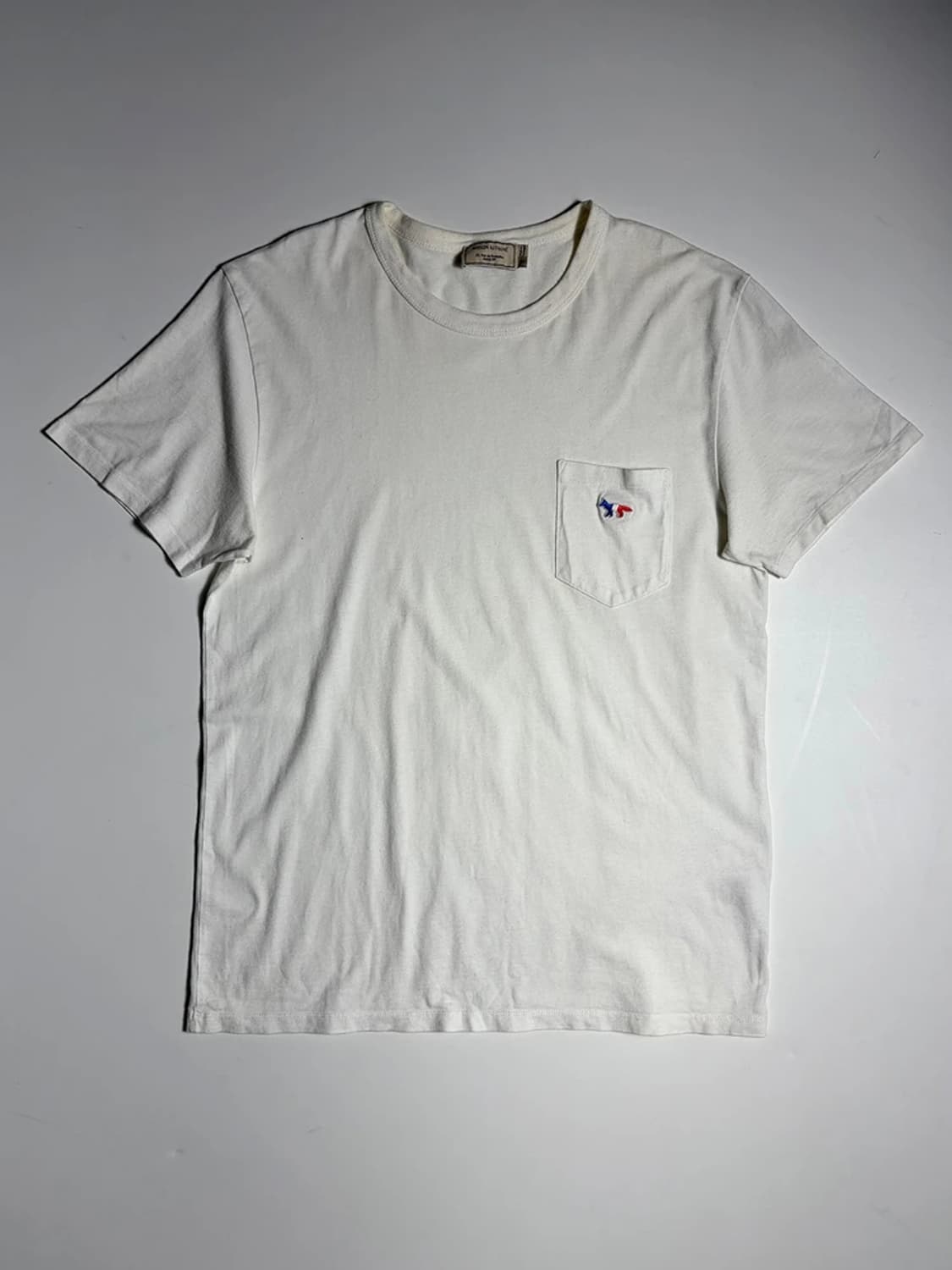 메종키츠네 트라이컬러 폭스 패치 포켓 반팔 티셔츠 R1493 상품이미지1
