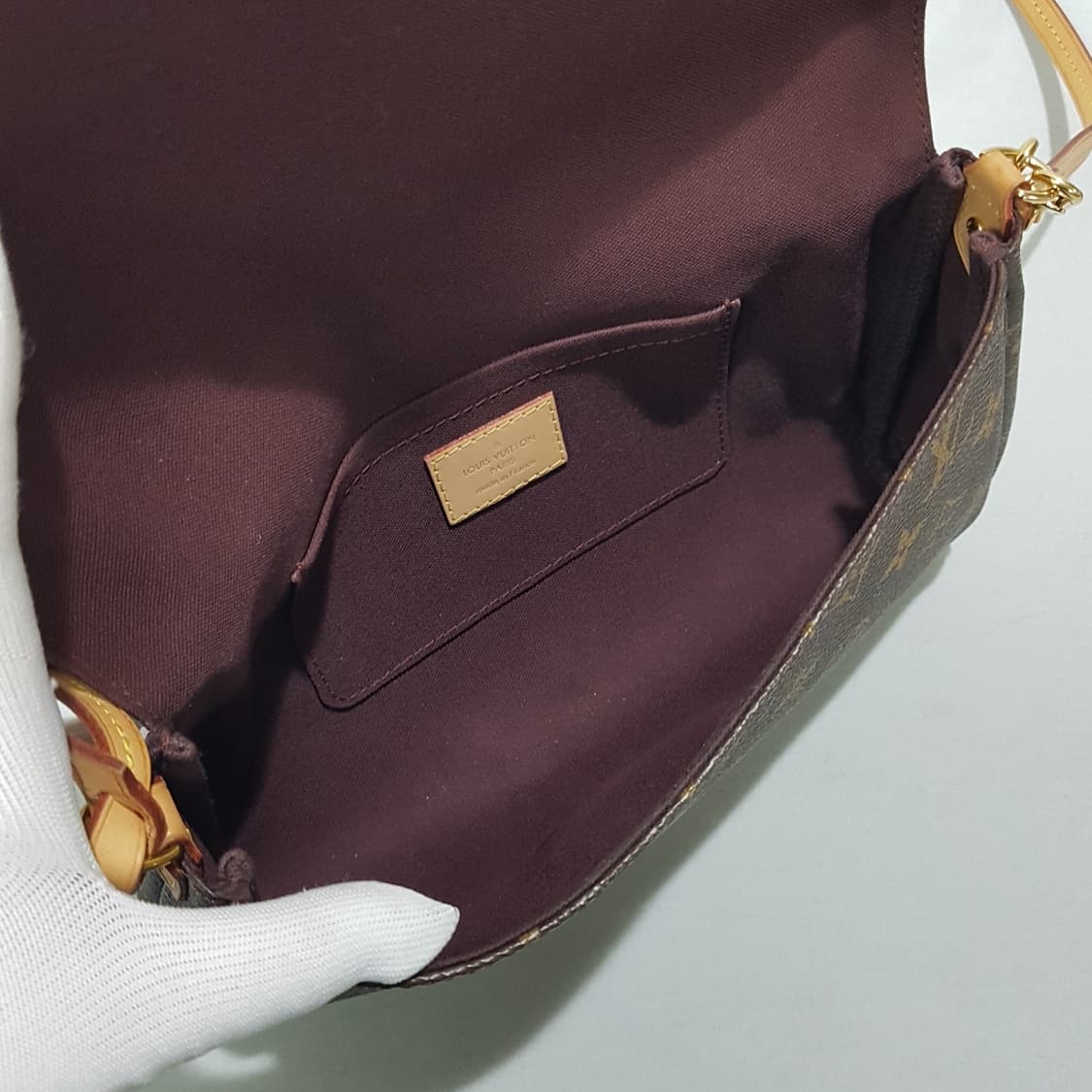 루이비통 모노그램 페이보릿 숄더 크로스백 MM 상품이미지10