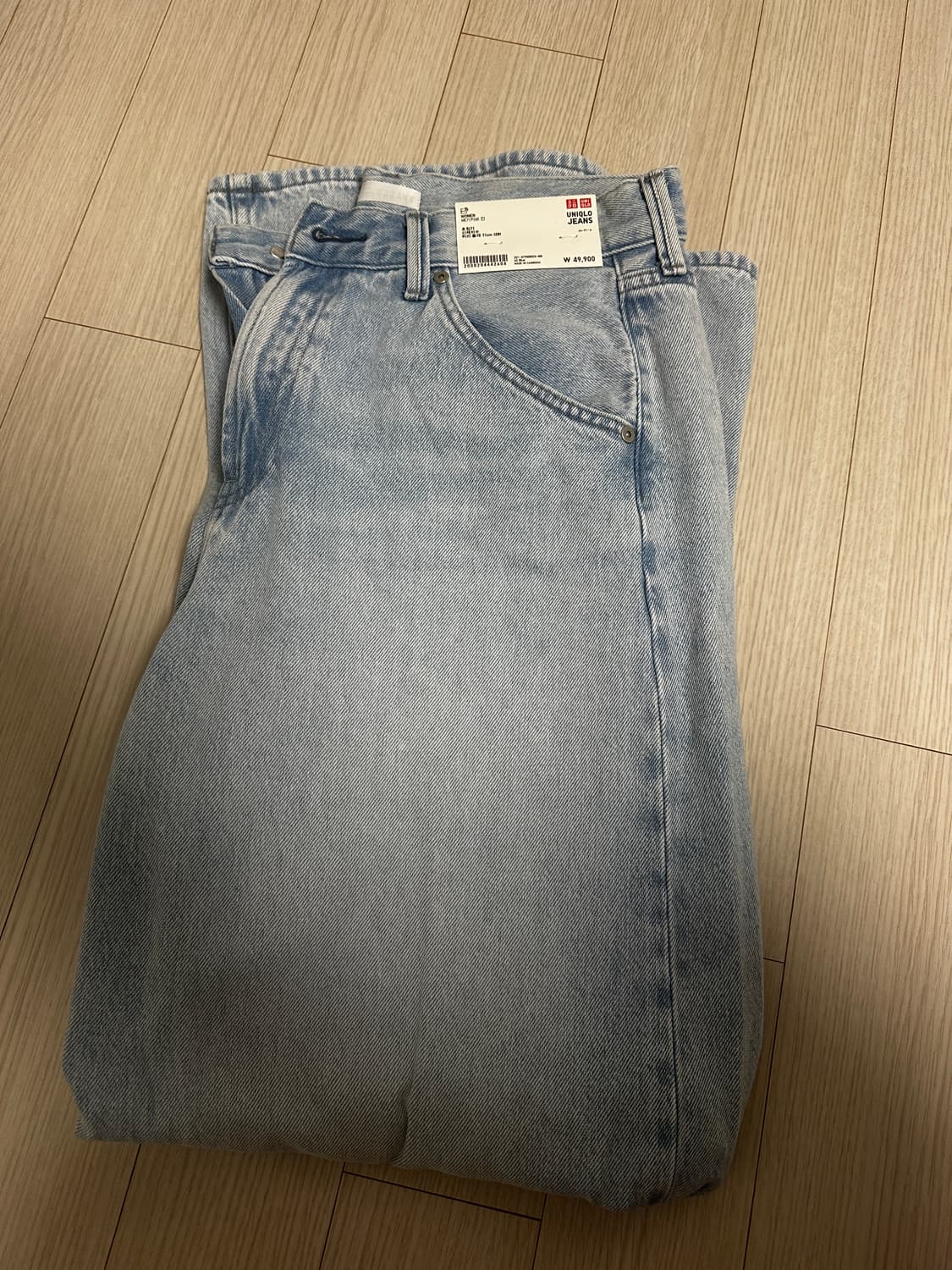 유니클로 배기커브진 상품이미지1