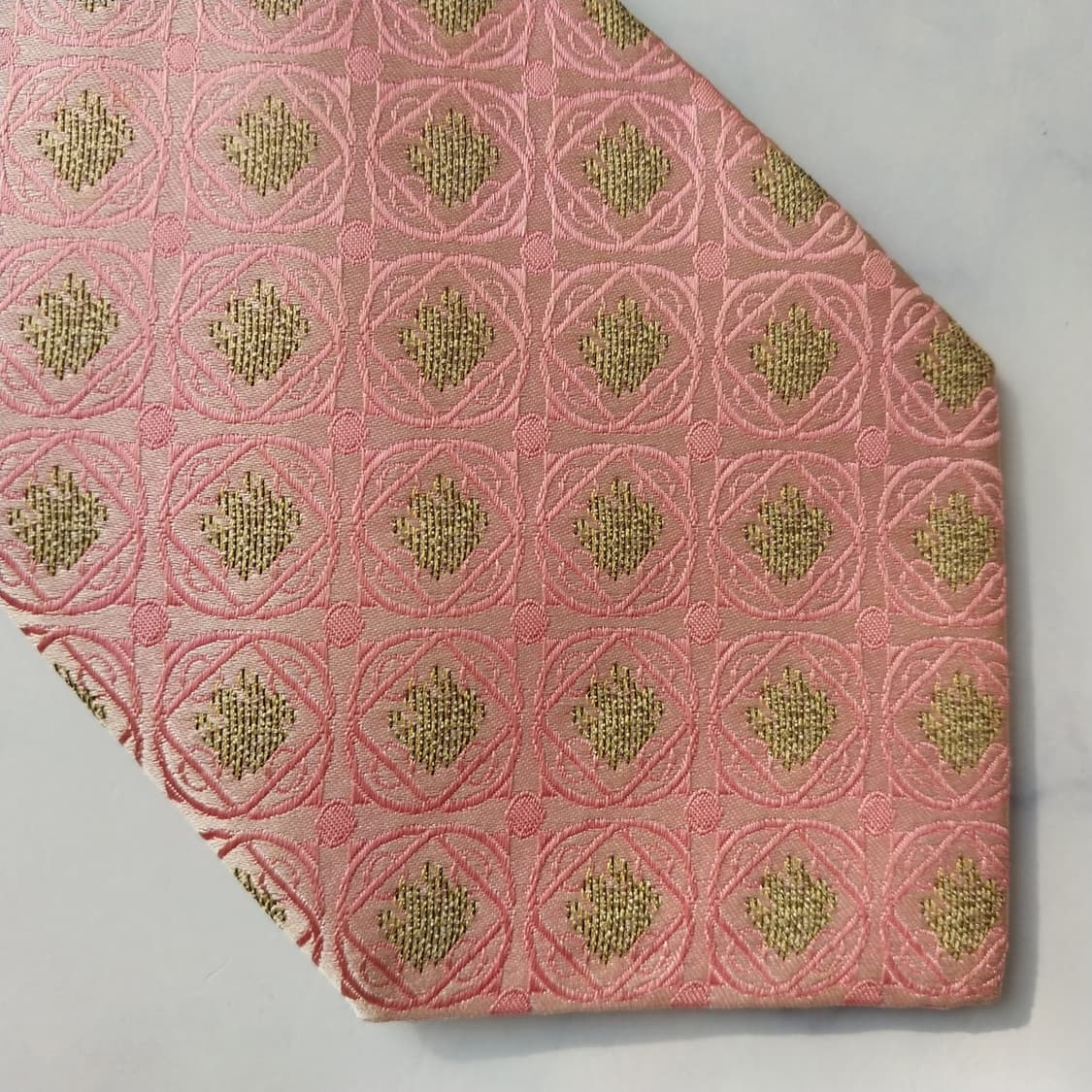 아쿠아스큐텀 실크 핑크 자카드 패턴 넥타이 9.5cm A+등급 K2108 상품이미지10