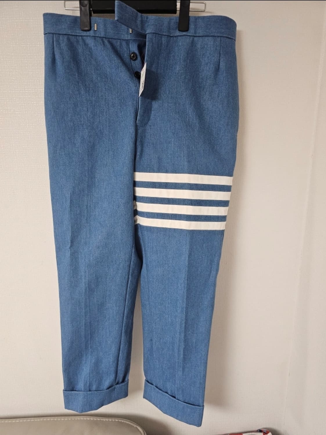 톰브라운 워시드 4bar 데님 팬츠 (Size 1/30) 상품이미지1