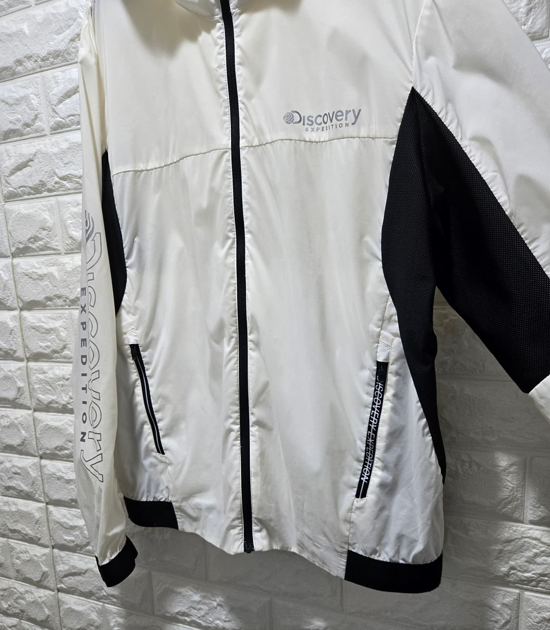 디스커버리 하이브리드 패커블 경량 바람막이 자켓 95 상품이미지7