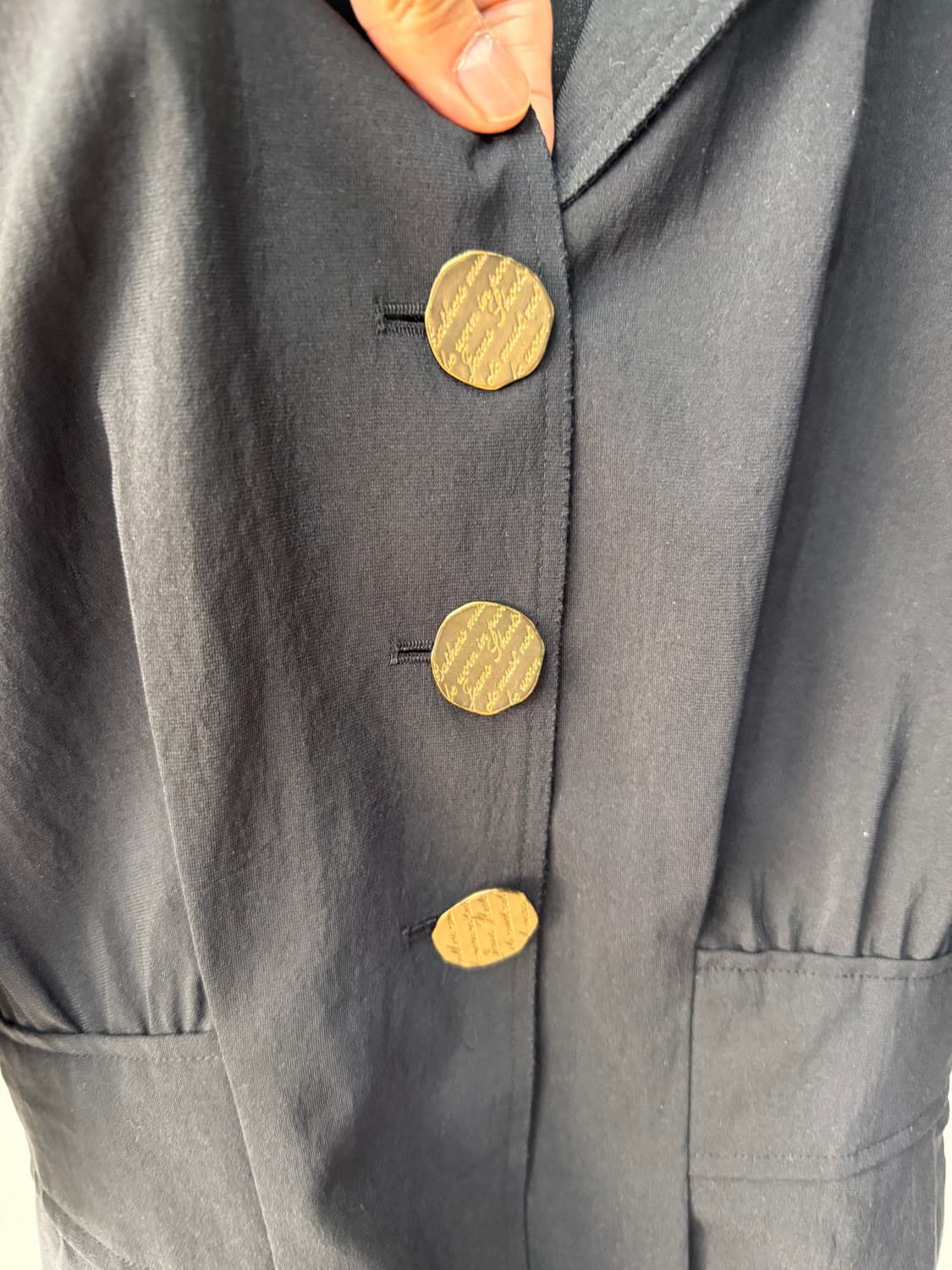 정품)TIME 타임 한섬 블랙 금장 버튼 자켓 88 상품이미지5