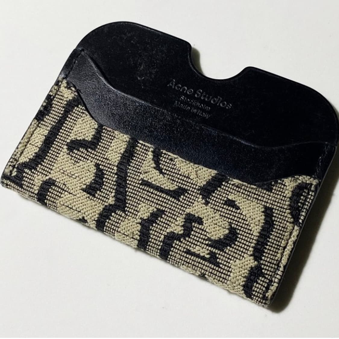 [정품] 아크네 스튜디오 쟈가드 소가죽 카드지갑 상품이미지4