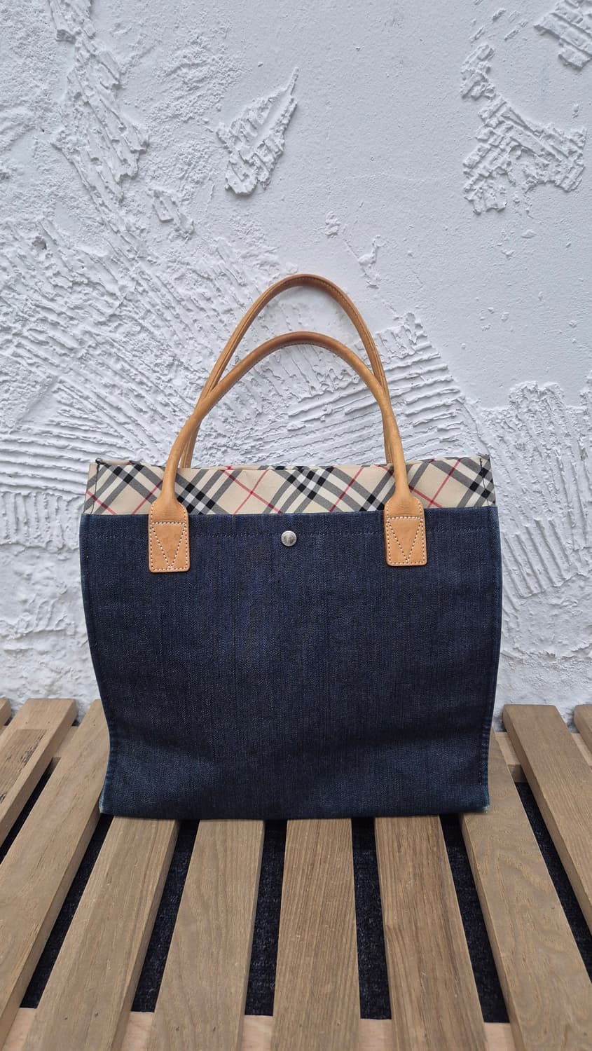 Burberry denim tote bag  상품이미지1