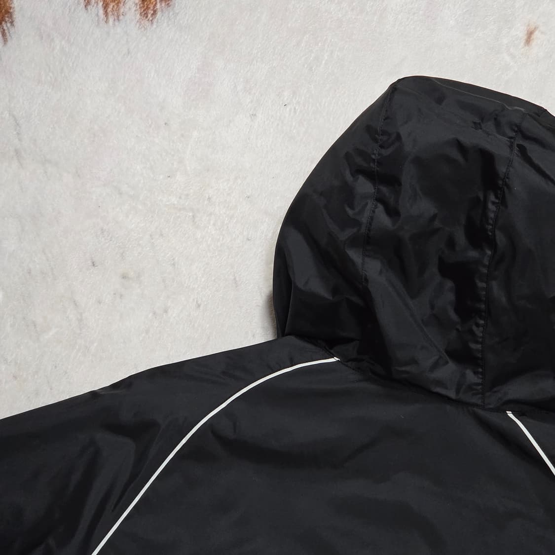 아디다스 블랙 라인 바람막이 자켓 상품이미지5