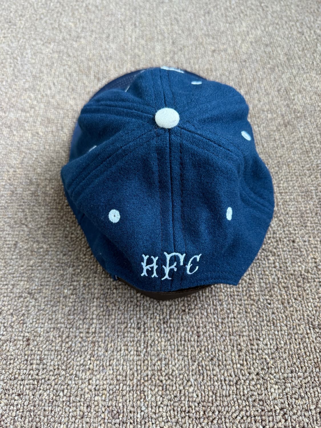 헤리티지플로스x이벳필드 16fw 울 새틴캡 상품이미지3