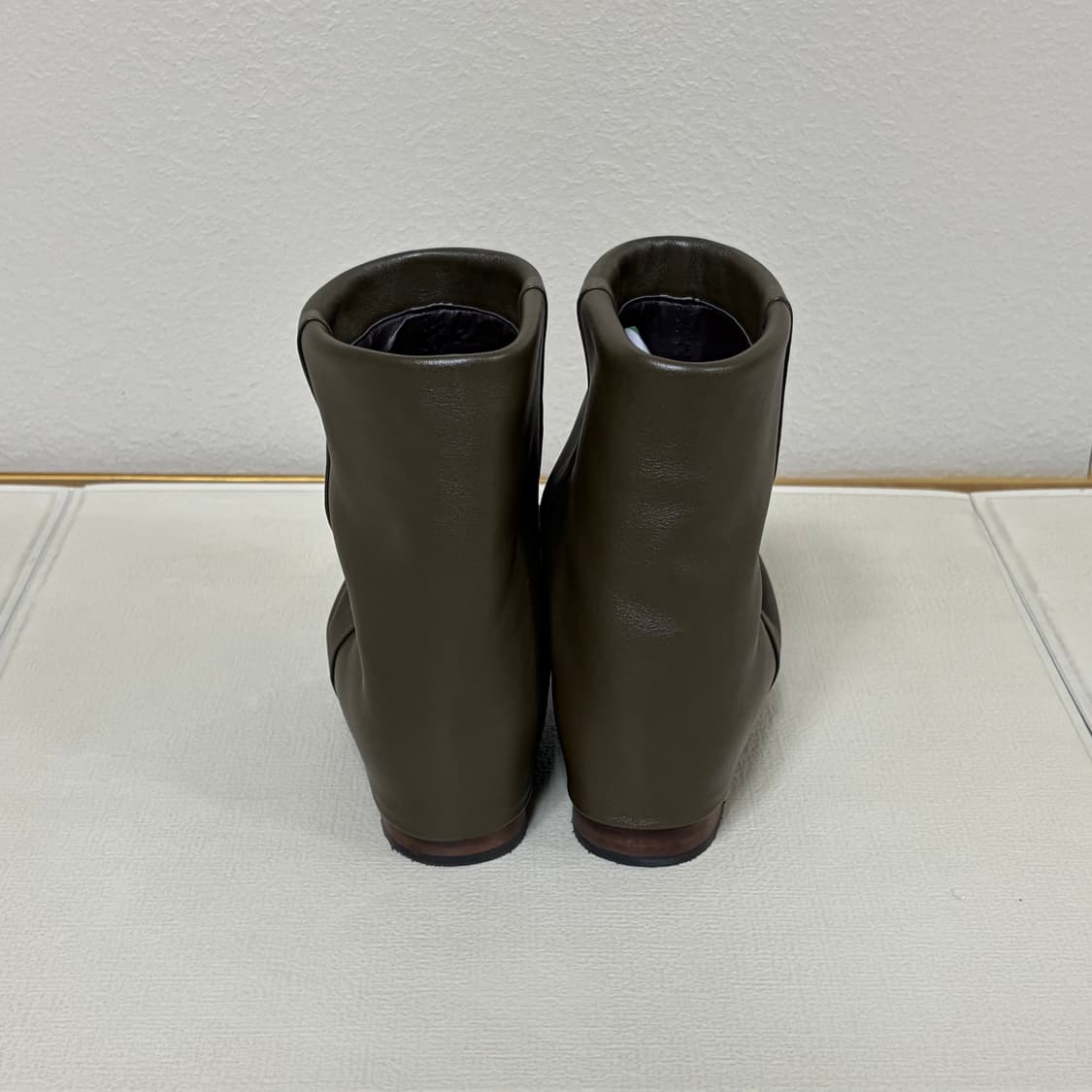 쓰리투에이티 부츠 카키브라운 상품이미지2