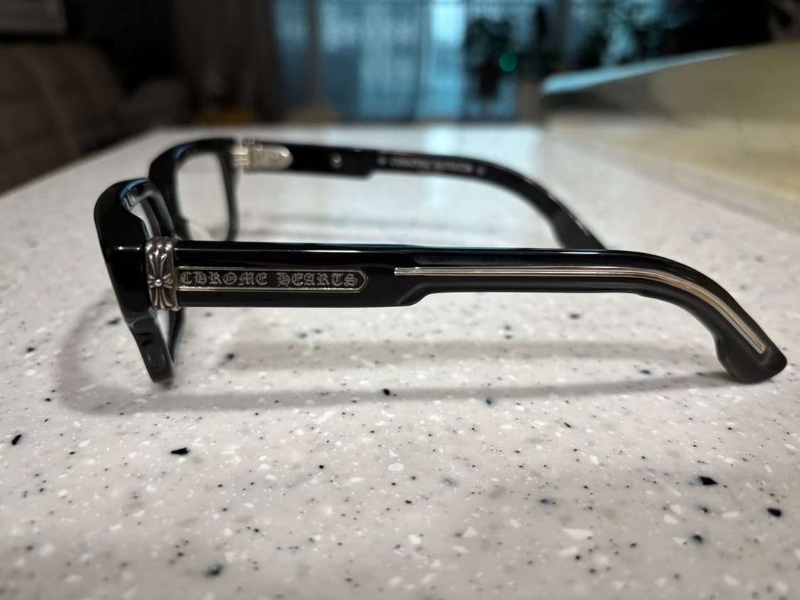 크롬하츠 2 Thick (투띡) 안경 - (언에듀, 로얄44 착용) 상품이미지6