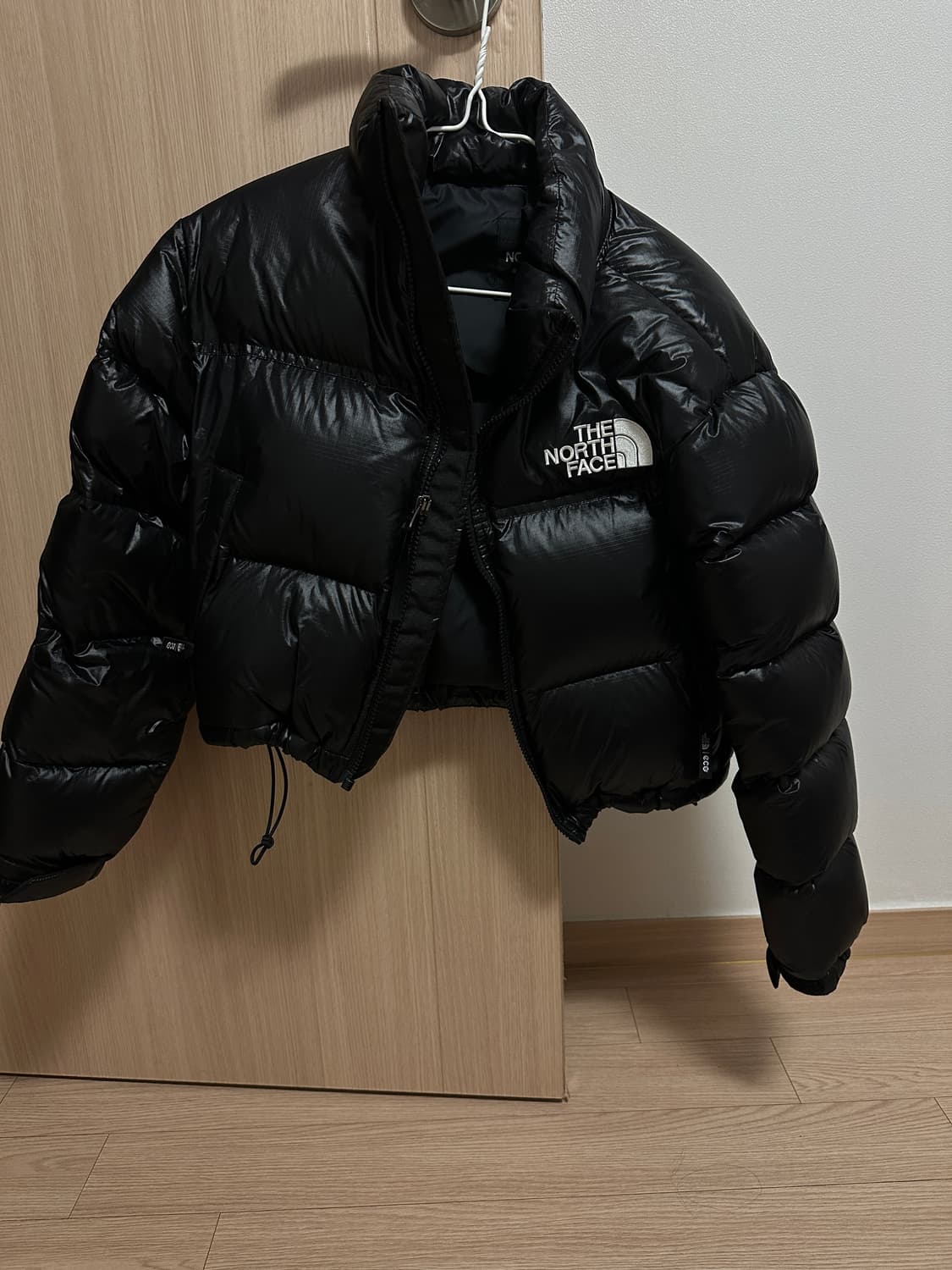 노스페이스 눕시 숏패딩 상품이미지2