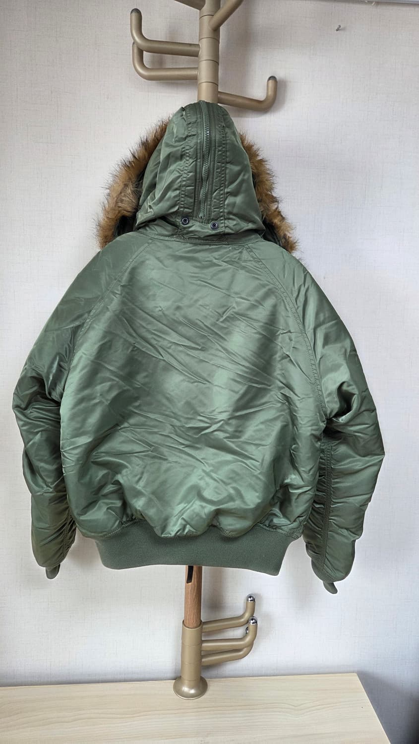 알파 인더스트리 N-2B 플라이트 자켓 상품이미지3