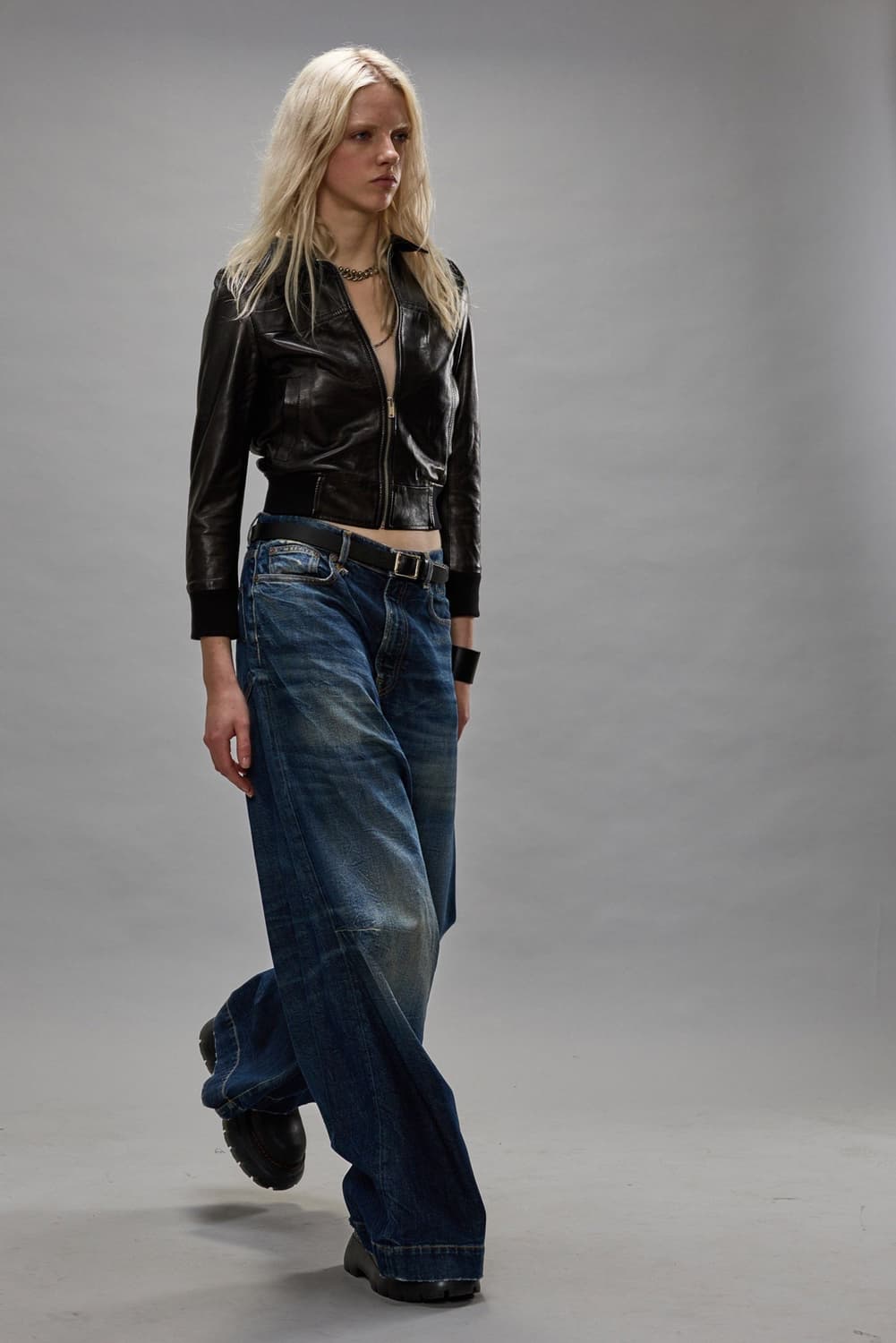 [블랙핑크 로제님 착용] R13 25ss 제시 진 상품이미지1