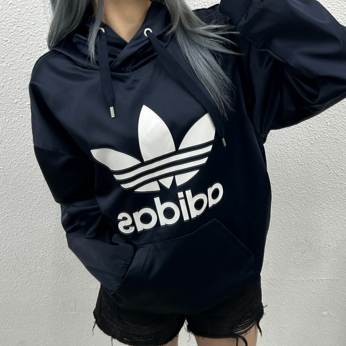 아디다스 새틴 빅로고 네이비 후드 S 상품이미지1