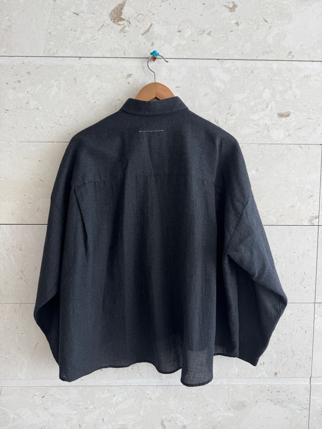 MM6 Margiela 엠엠식스 마르지엘라 오버핏 셔츠 챠콜 42  상품이미지2