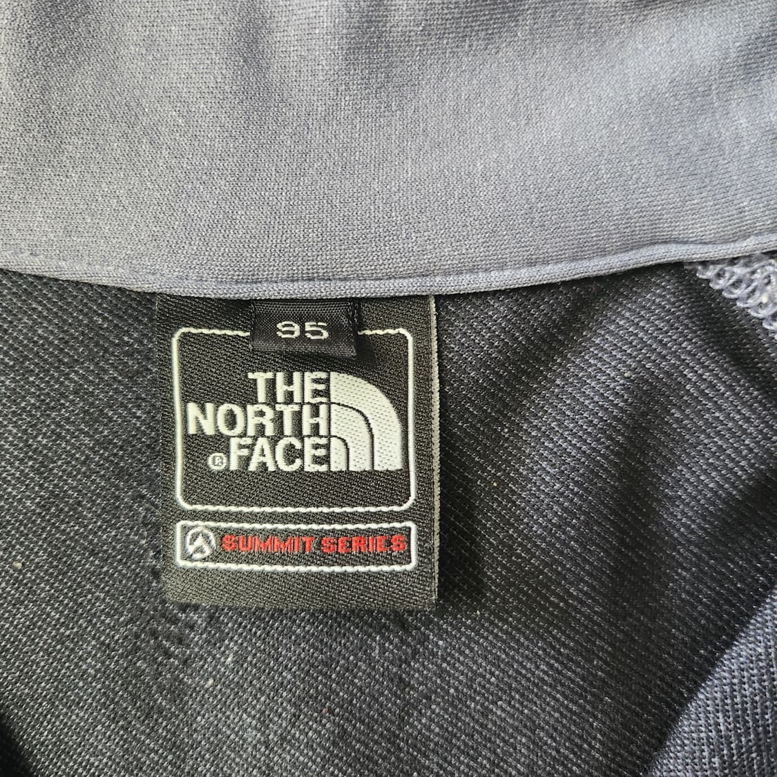 노스페이스 반집업 상품이미지2