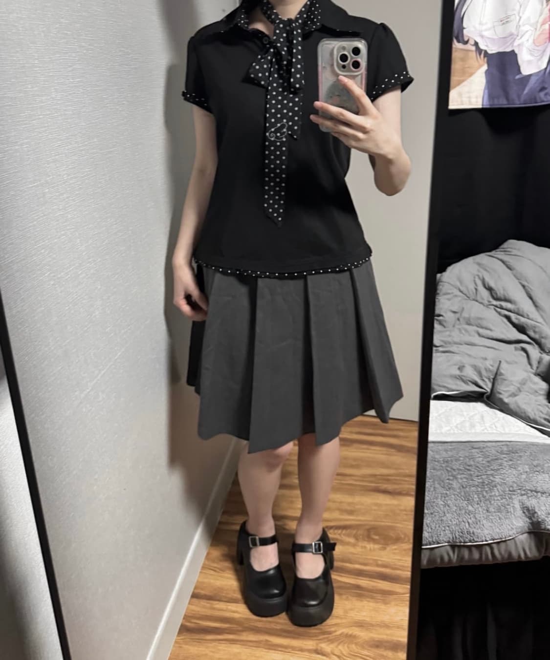 블랙 도트 카라티 상품이미지1