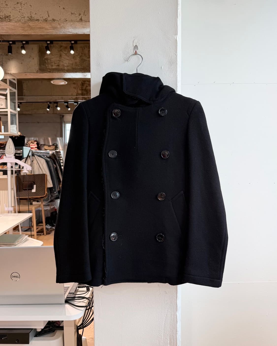 주카 블랙 더블 브레스티드 울 후드 코트 상품이미지2