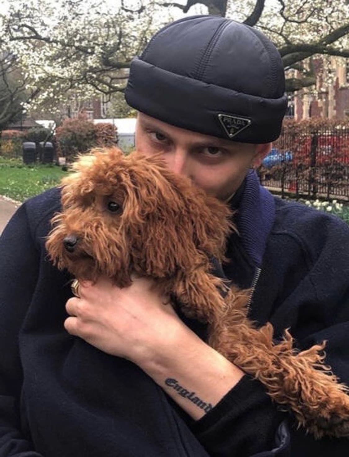 PRADA 패딩 비니 모자 상품이미지5