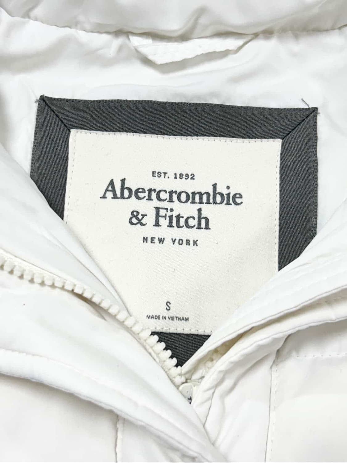 아베크롬비 울프죠 화이트 패딩 상품이미지9