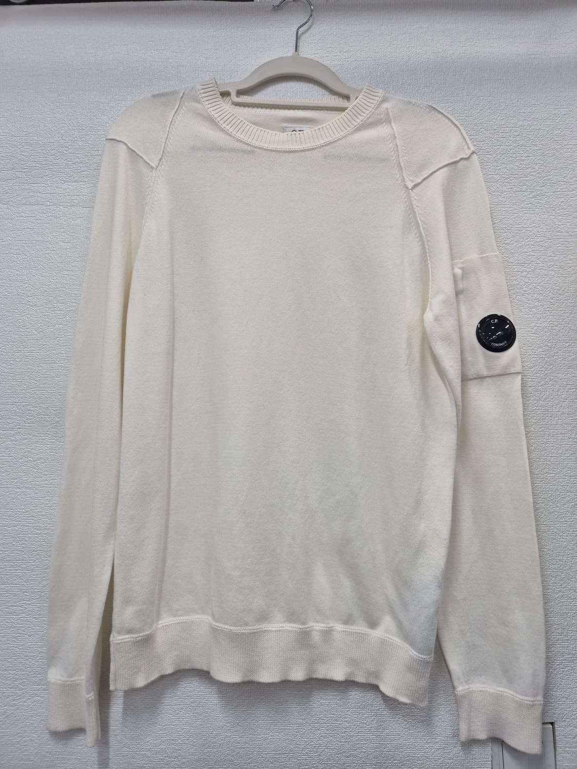 C.P.컴퍼니 화이트 니트 스웨터 / 95(정품) 상품이미지1