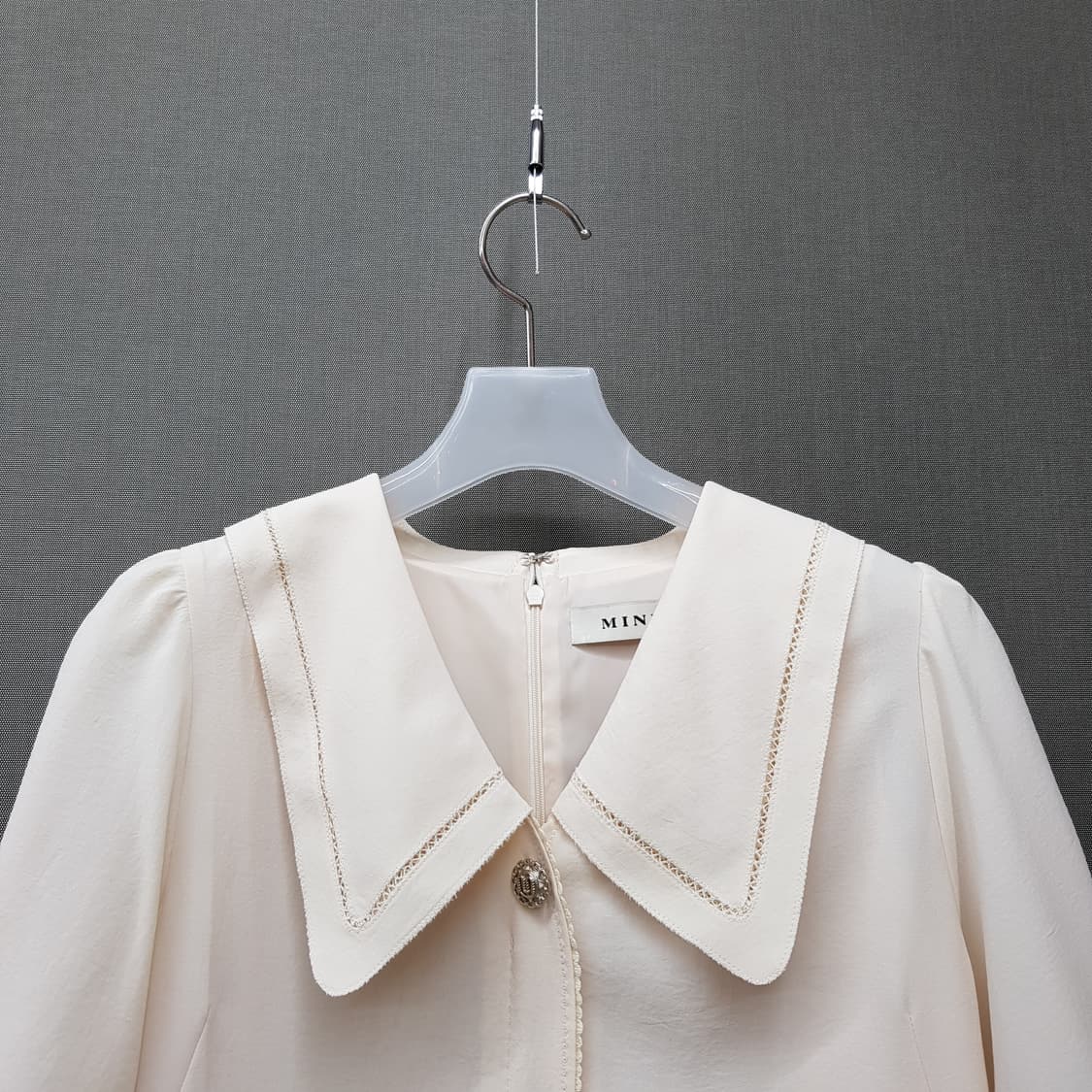 한섬 마인 2021 세일러 카라 버튼 롱 원피스 82-94-160사이즈 상품이미지2